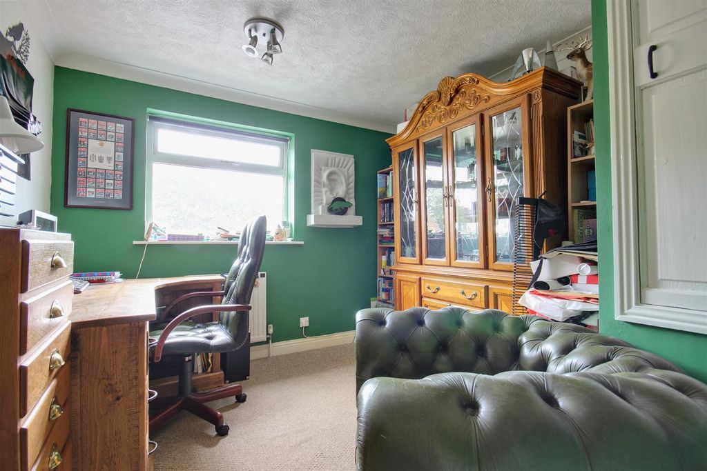 Additional image 9 of 3 bed detached house for saleCheyne Walk, Hornsea HU18