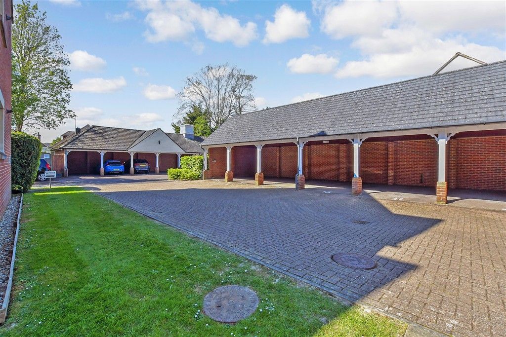 Additional image 10 of 2 bed flat for saleTanbridge Park, Horsham, West Sussex RH12