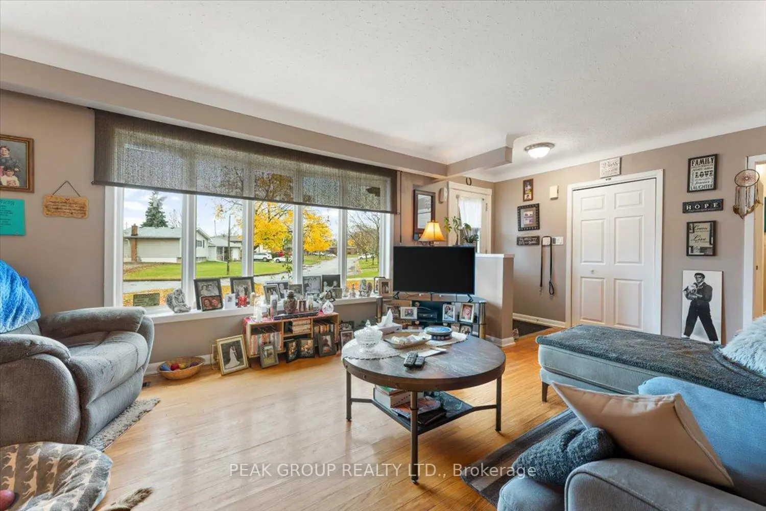 18 Karen Crescent photo 5