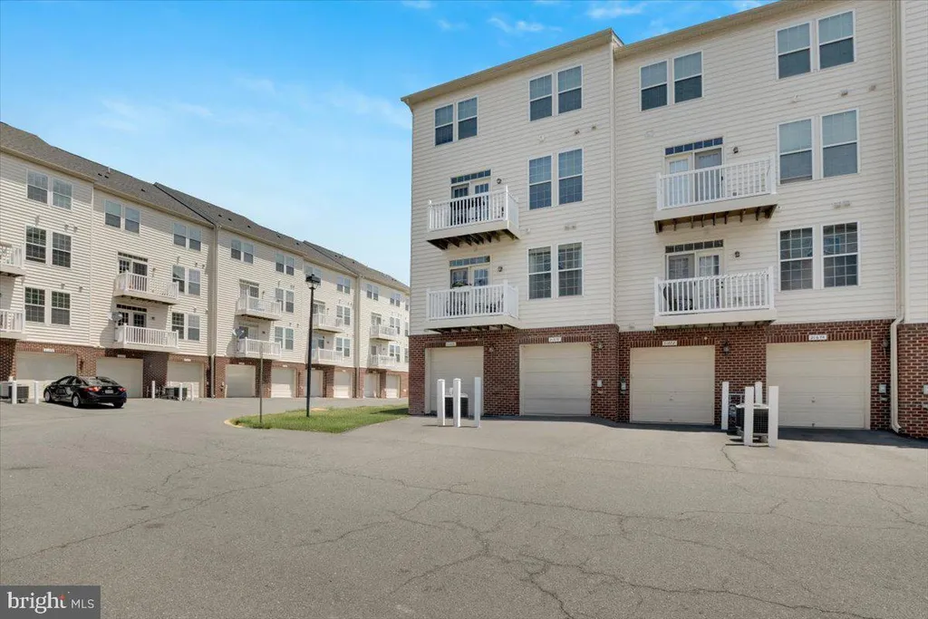 21668 Pattyjean Terrace Unit 0, Ashburn, VA 20147