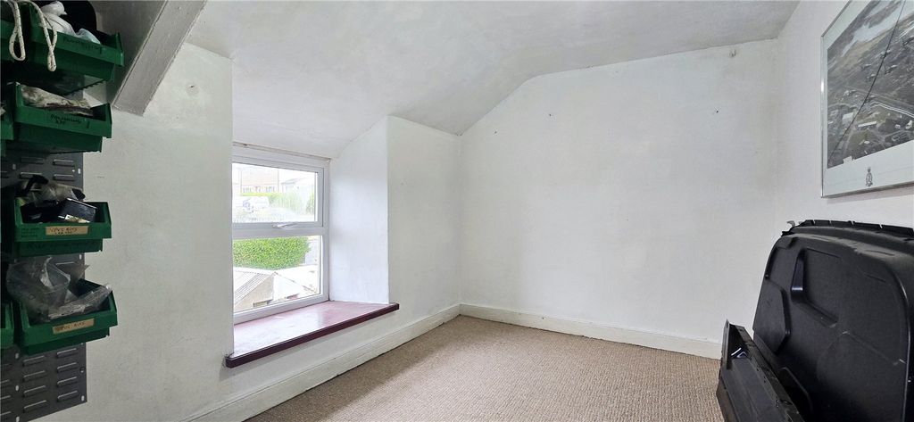 Additional image 9 of 6 bed terraced house for salePorthyfelin, Holyhead, Isle Of Anglesey LL65