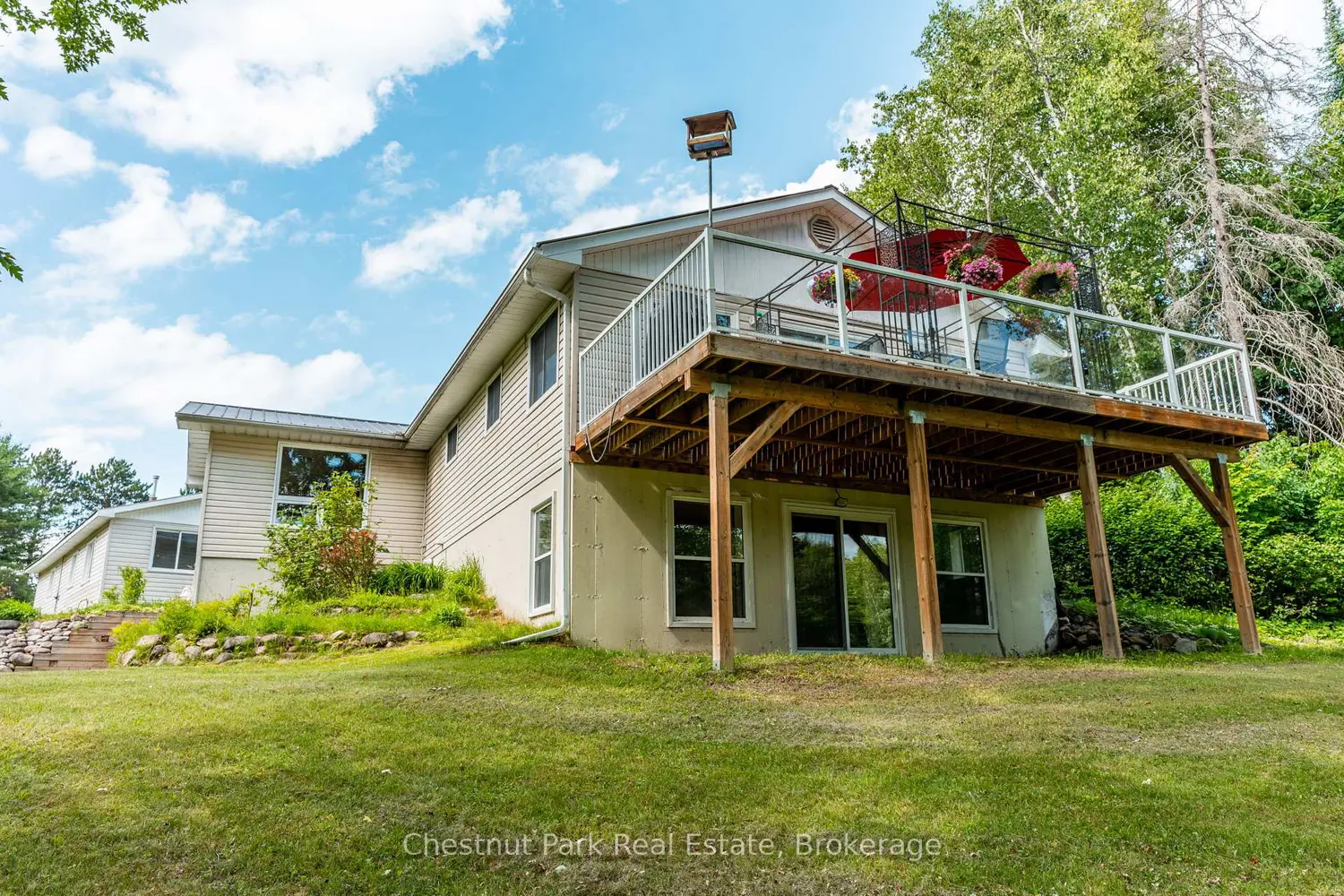 1054 Green Lake Road photo 3