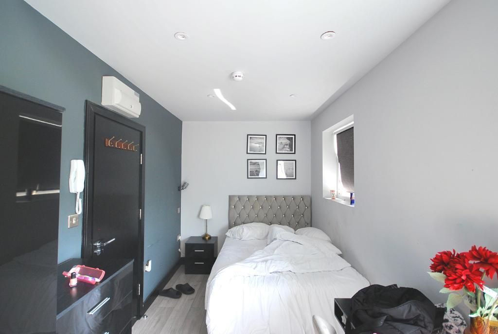 Additional image 17 of 10 bed semi-detached house for salePark Drive, North Harrow, Harrow HA2