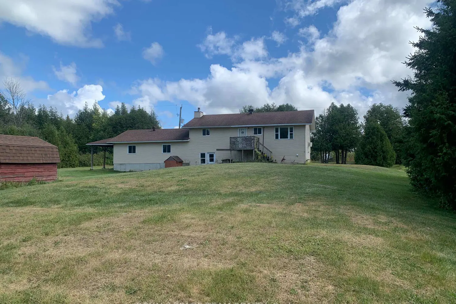 227 Ireland Road photo 2