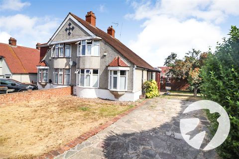 Highfield Avenue, Erith DA8