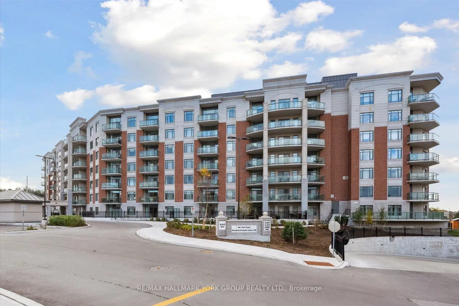 460 William Graham Drive 116