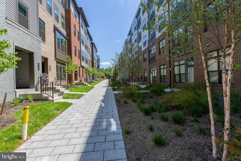 Additional image 8 of 2328 Water Promenade Avenue, Herndon, VA 20171