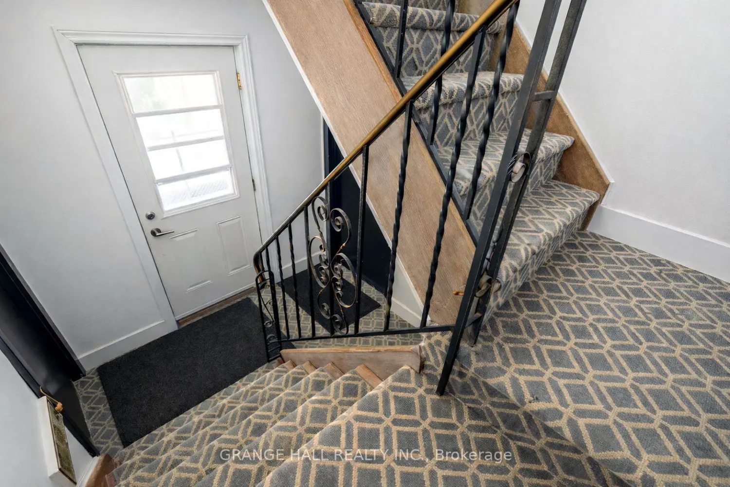 235 Canice Street photo 3