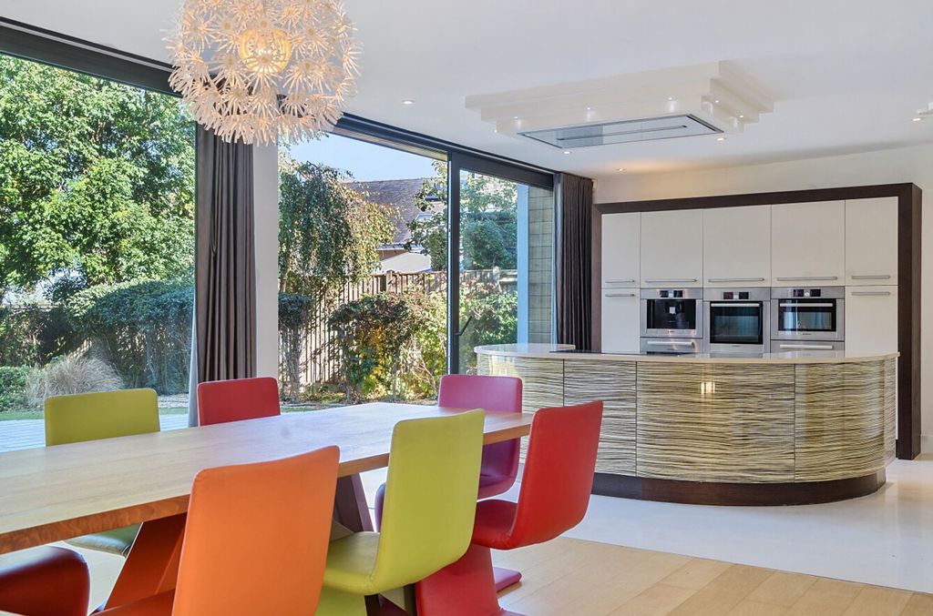 Additional image 9 of 5 bed detached house for saleNorth Shore Road, Hayling Island PO11