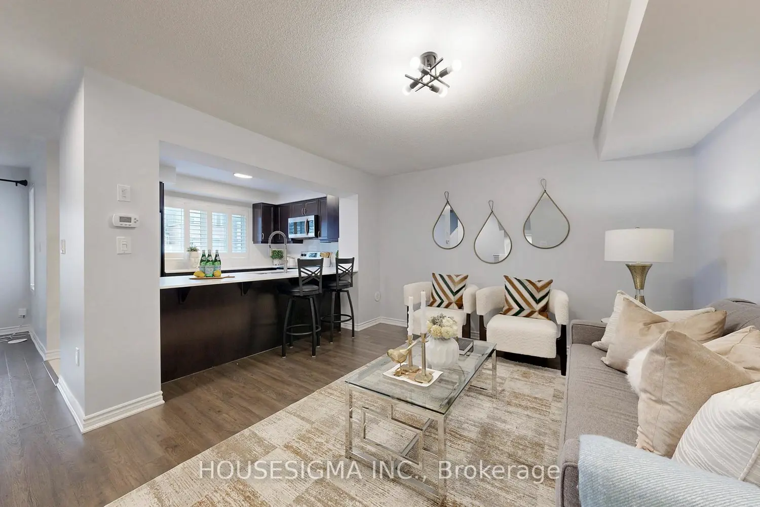 Additional image 6 of 1097 Silk Street