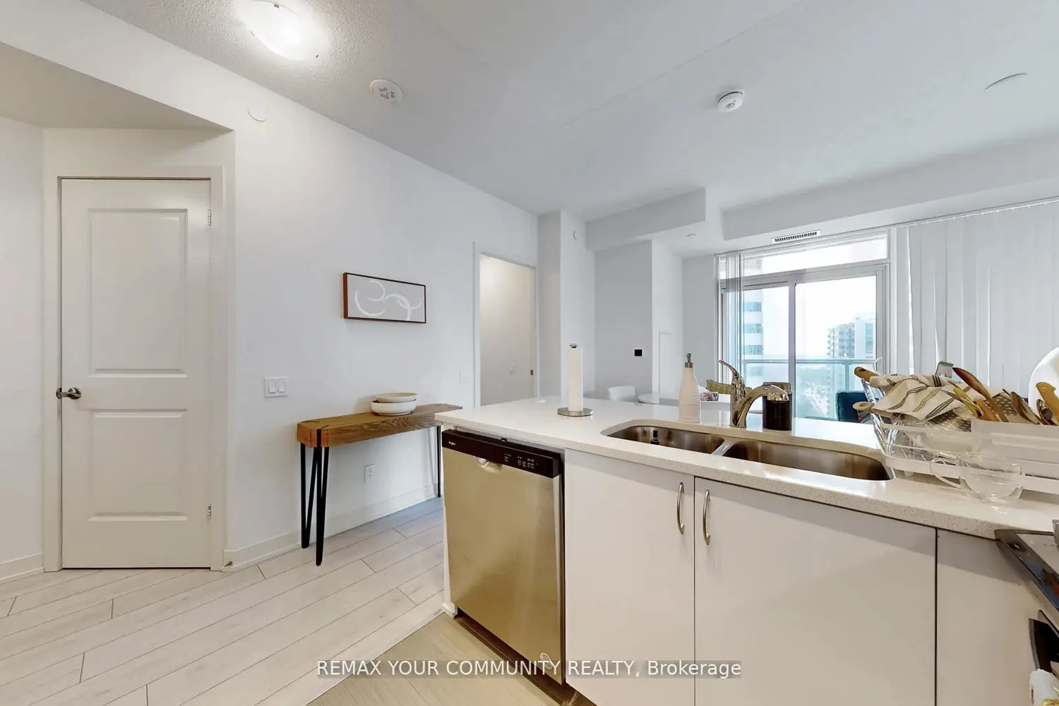 Additional image 8 of 4955 Yonge Street 2117
