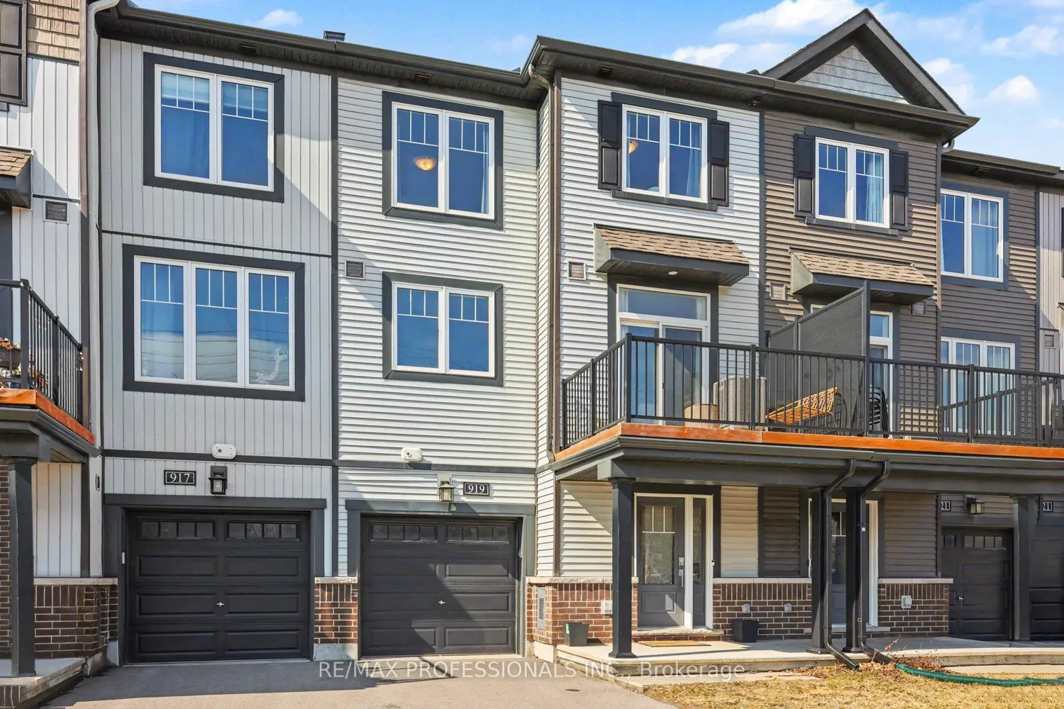 919 Lixnaw Court