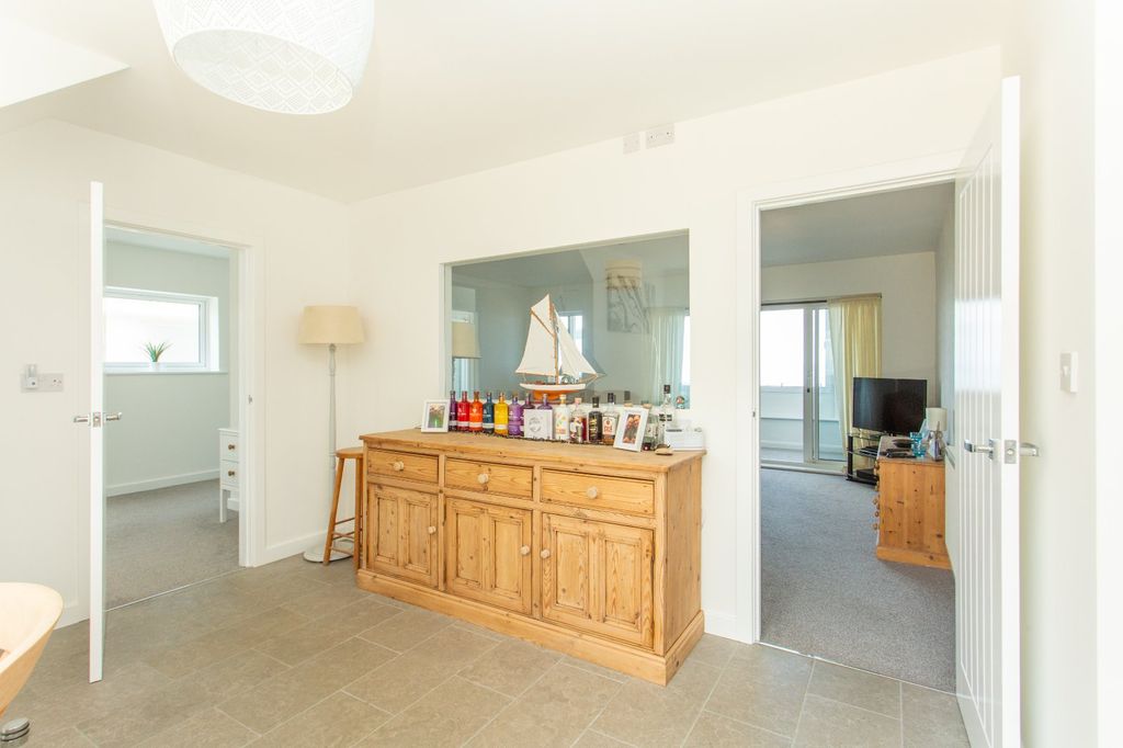 Additional image 9 of 4 bed detached house for saleWestern Esplanade, Herne Bay CT6
