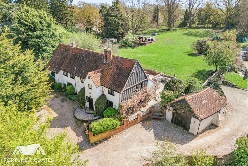 4 bed detached house for saleRoydon Road, Harlow CM19