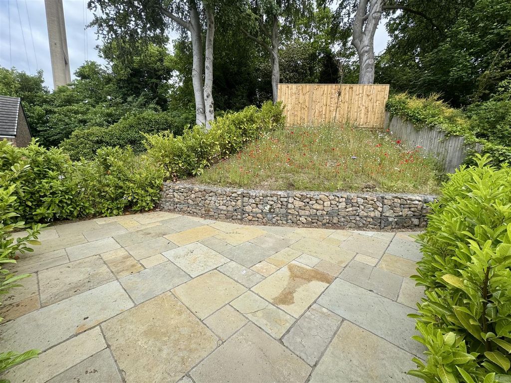 Additional image 38 of 4 bed town house for saleCliff Road, Hessle HU13