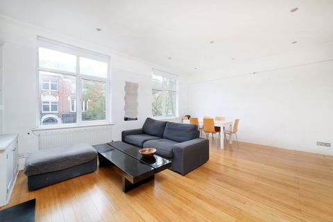 Upper Richmond Road West, East Sheen SW14