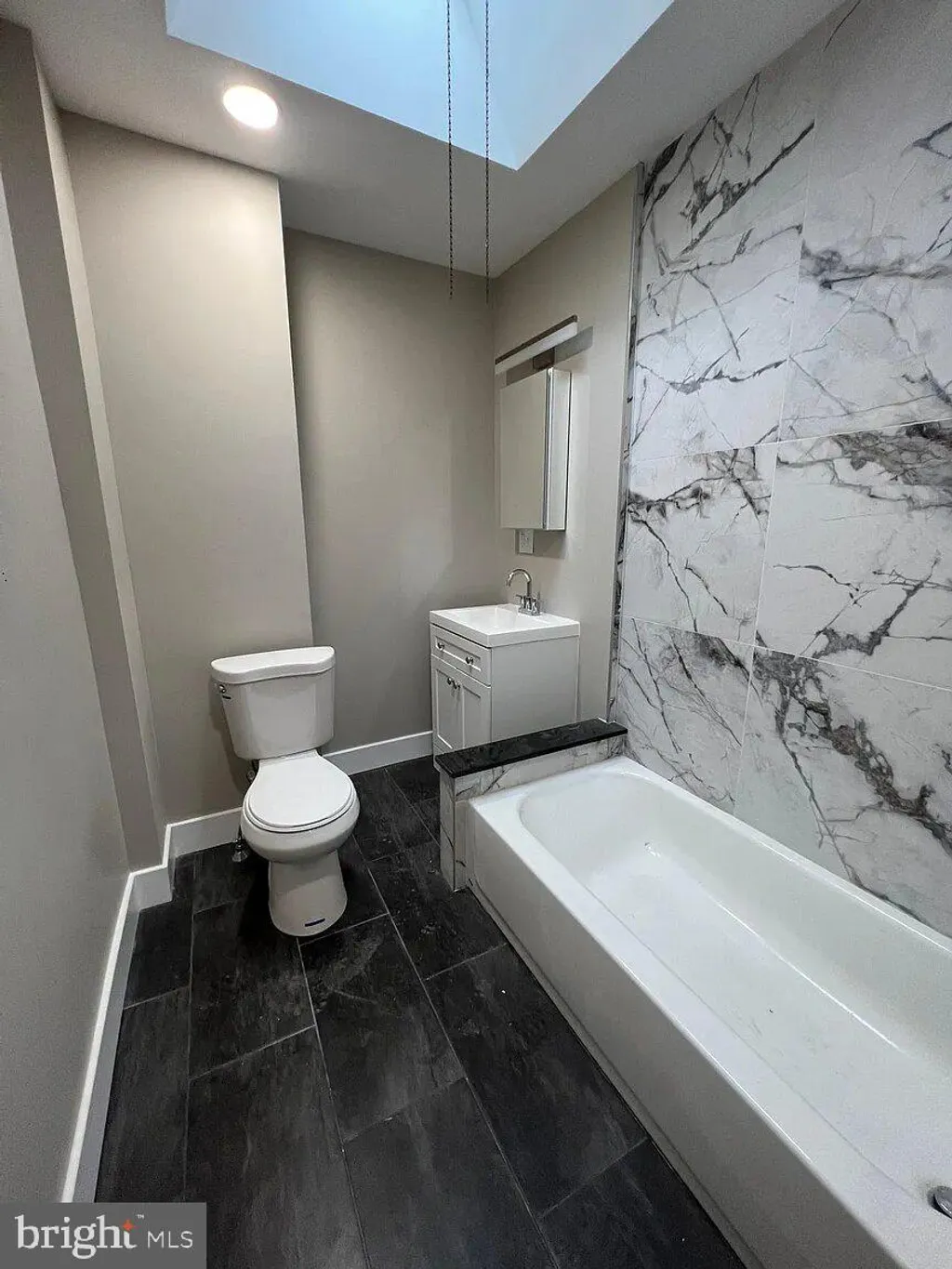 1407 S Etting Street, Philadelphia, PA 19146