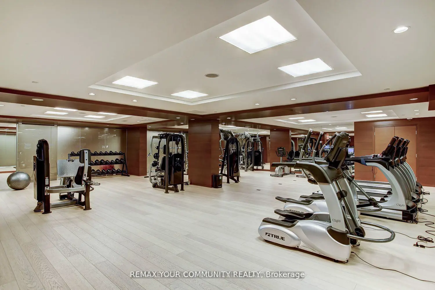 Additional image 18 of 39 Queens Quay 1109