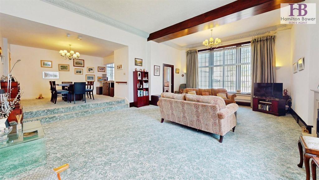 Additional image 4 of 2 bed flat for saleSinderhill Court, Northowram, Halifax HX3