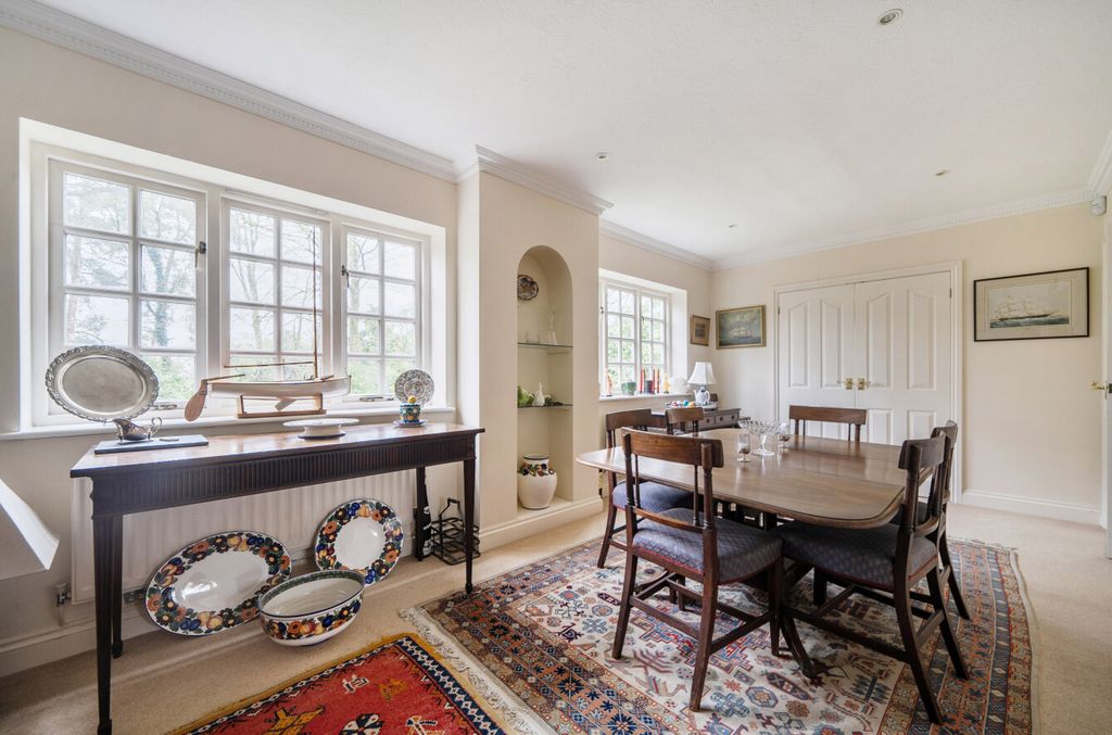 Additional image 4 of 4 bed detached house for saleHindhead, Surrey GU26