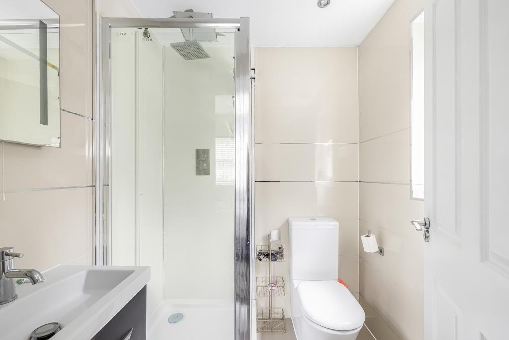 Additional image 11 of 2 bed flat for sale43 North Road, Hertford SG14
