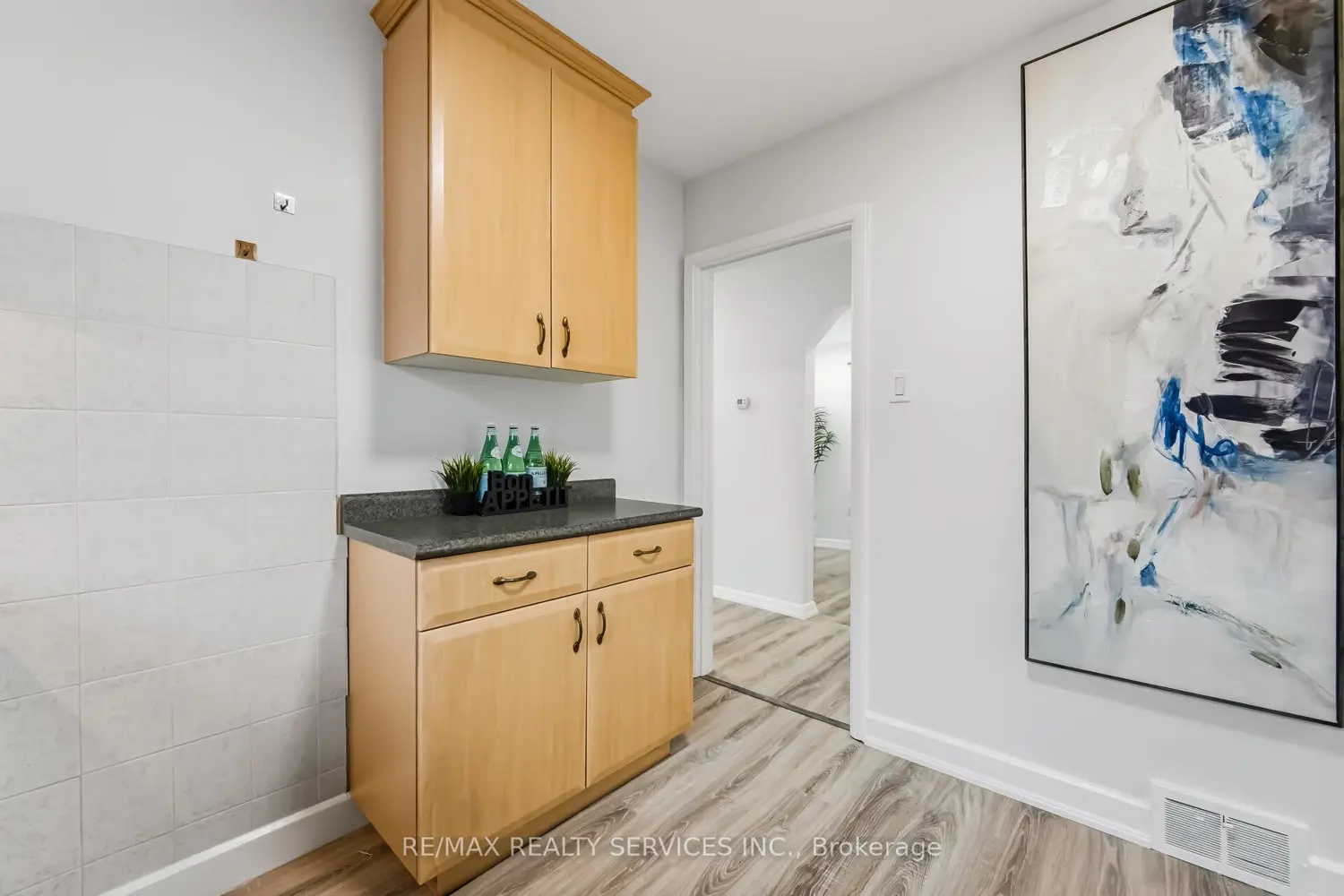 6 Bonnyview Drive photo 5