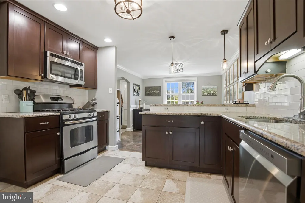 Additional image 10 of 235 W King Street, Pottstown, PA 19464