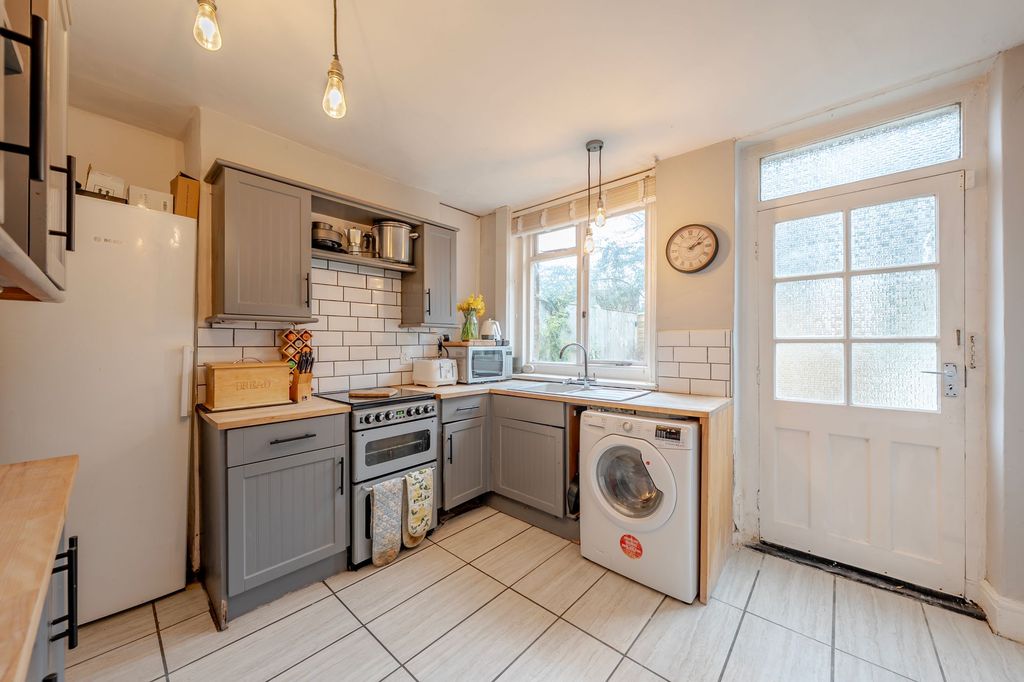 Additional image 6 of 2 bed terraced house for saleBachelor Gardens, Harrogate HG1