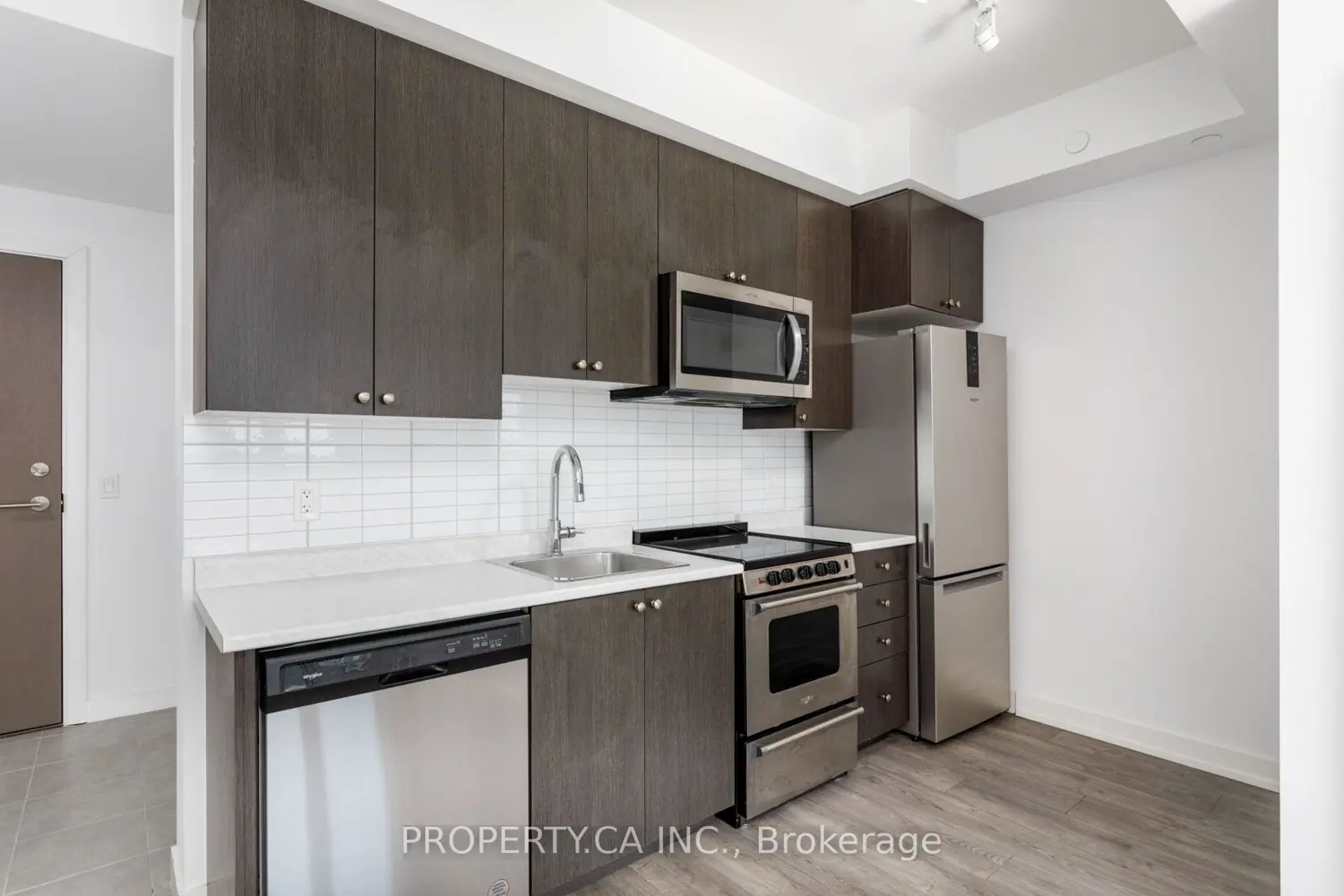 Additional image 3 of 10 Wilby Crescent 1102