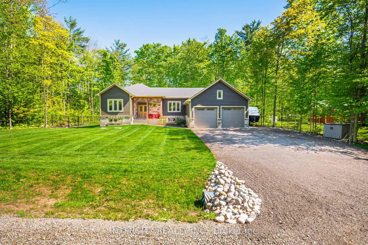 41 Tall Pines Drive photo 4