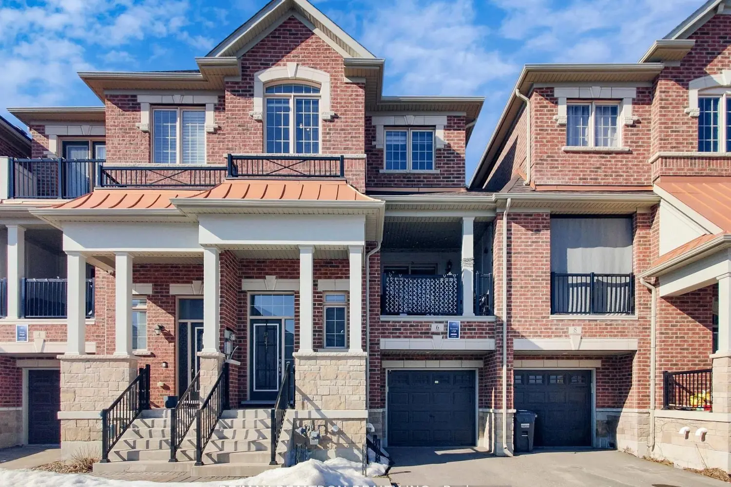 6 Oakmore Lane