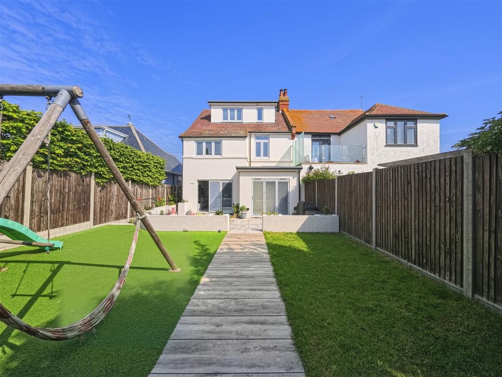 Additional image 7 of 5 bed property for saleBeacon Hill, Herne Bay CT6