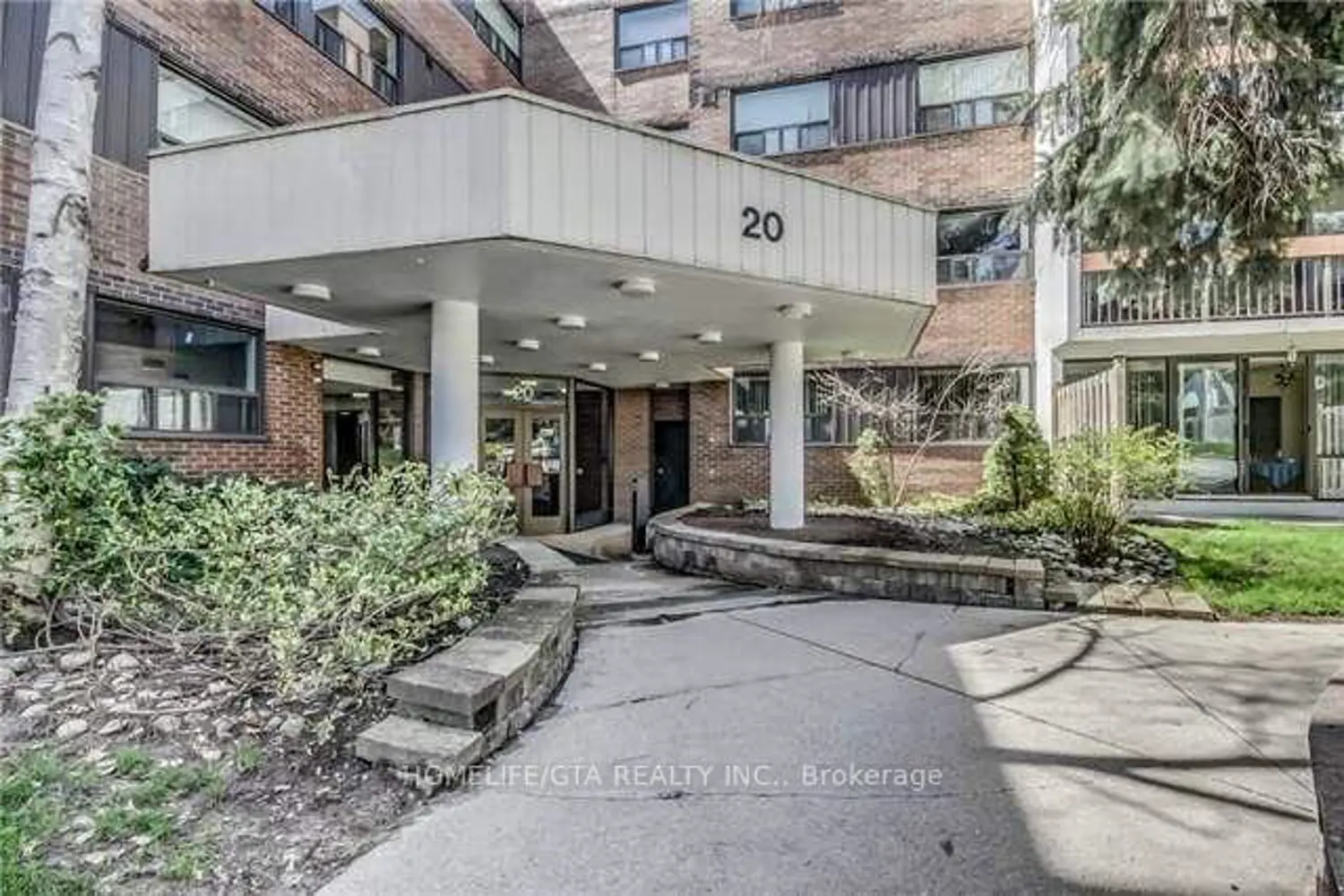 20 Sunrise Avenue 308 photo 2