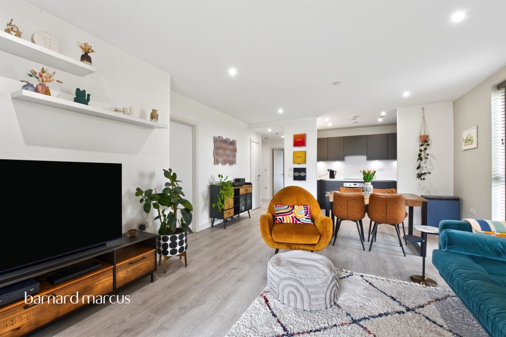Additional image 6 of 2 bed flat for saleUnity Lane, Hounslow TW3