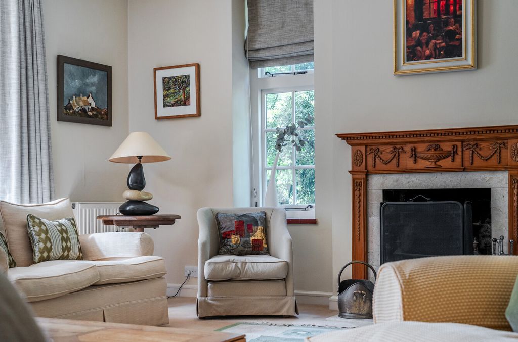 Additional image 4 of 6 bed detached house for saleHaslemere, Surrey GU27