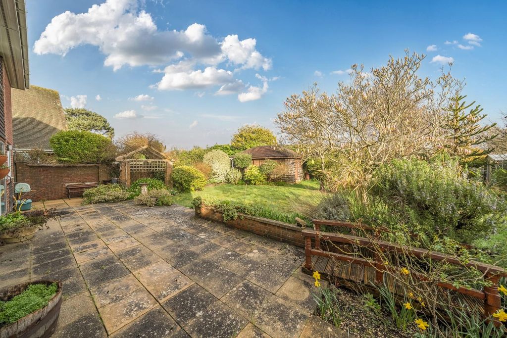 Additional image 2 of 4 bed property for saleSt. Aubins Park, Hayling Island PO11
