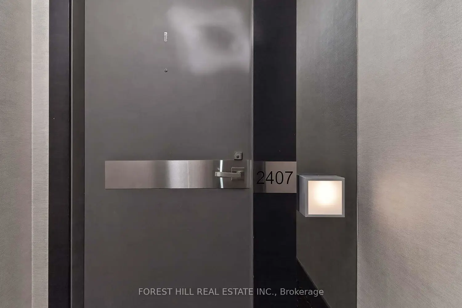 32 Davenport Road 2407