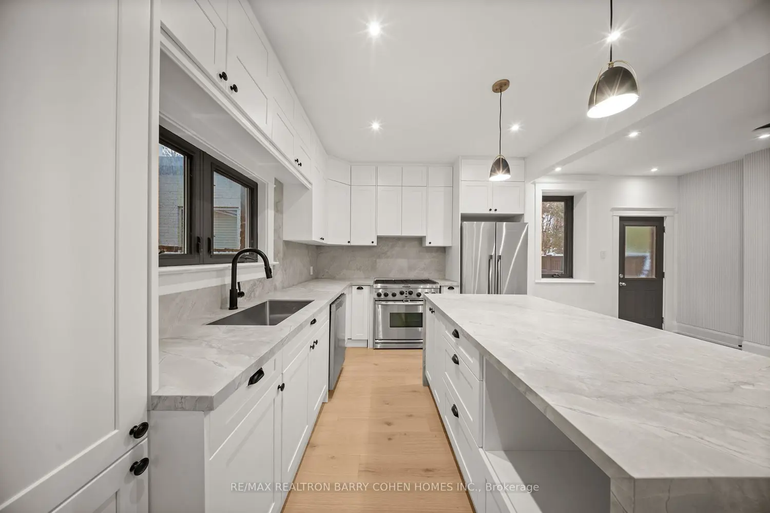 Additional image 7 of 231 Macpherson Avenue