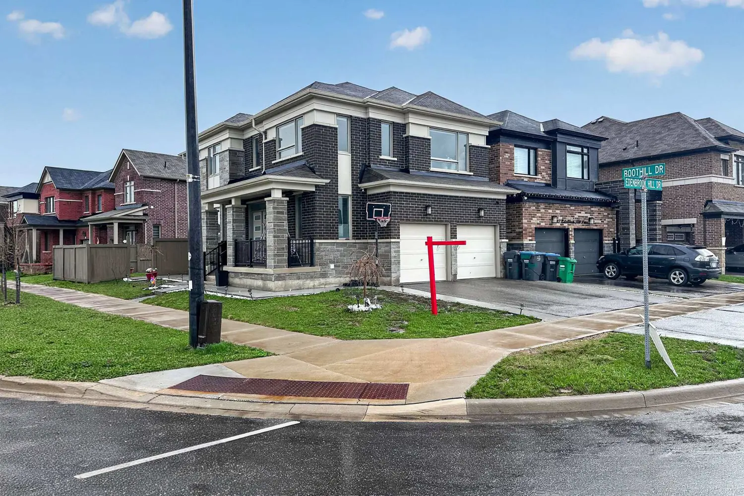 1 Boothill Drive photo 3