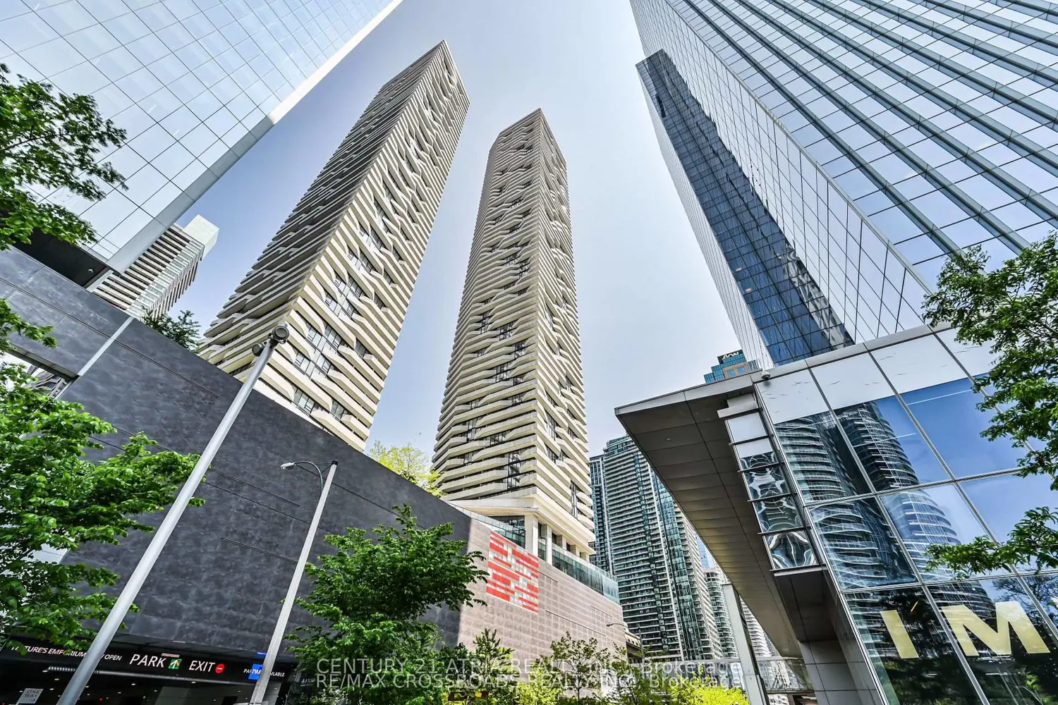 88 Harbour Street 3611