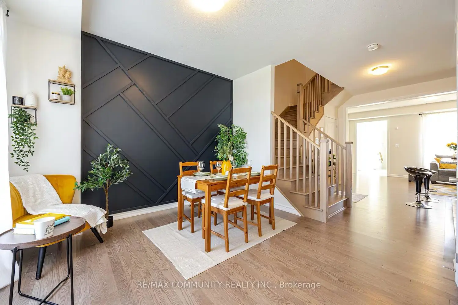 10243 Huntington Road photo 4