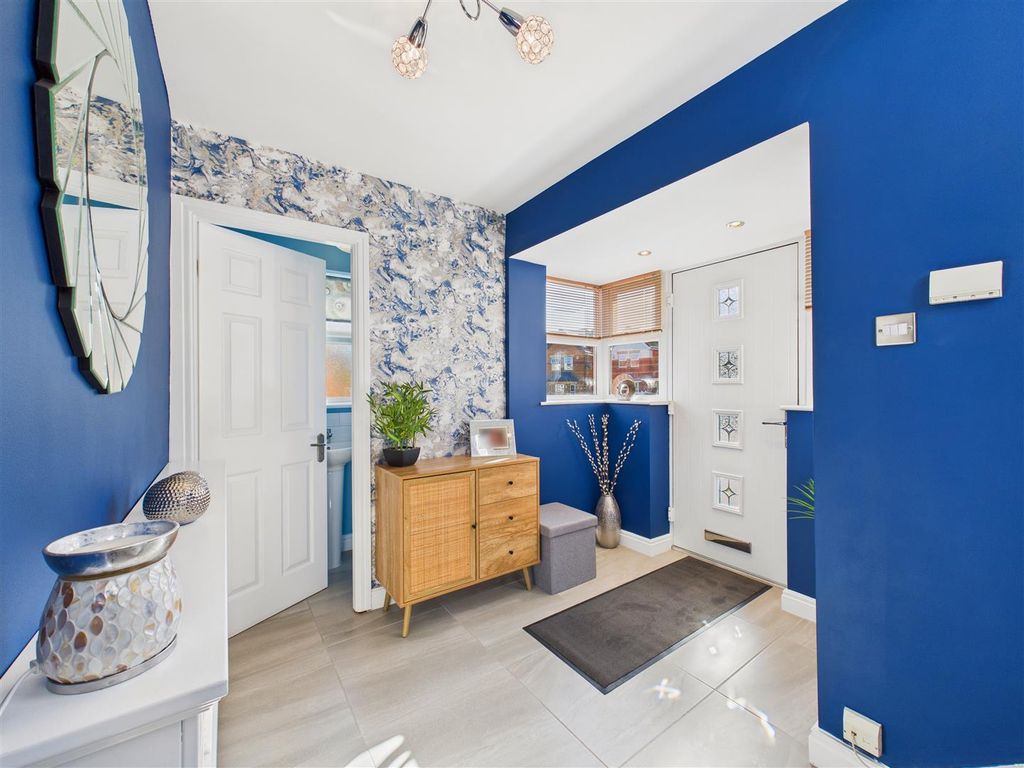 Additional image 6 of 4 bed detached house for saleBirch Close, Hessle HU13