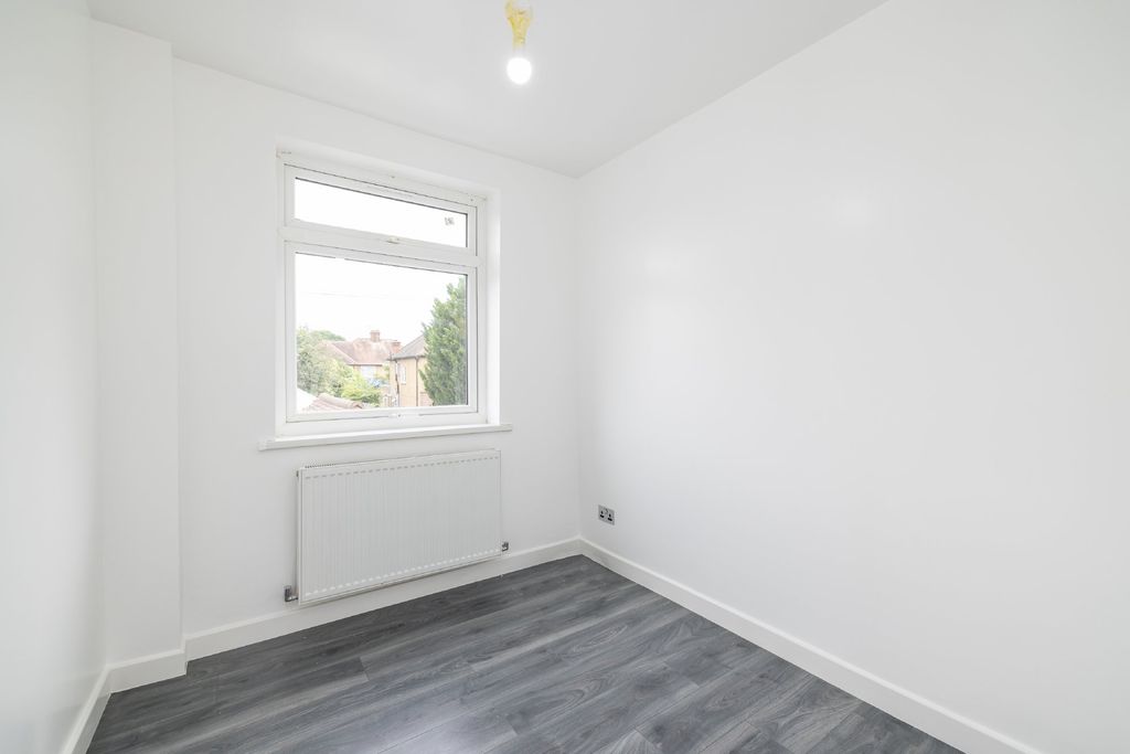 Additional image 21 of 5 bed semi-detached house for saleNelson Road, Hounslow TW3