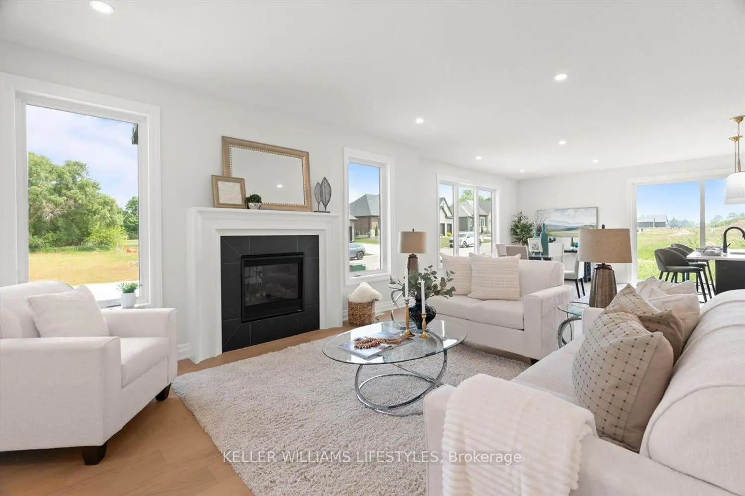 39 East Glen Drive photo 2