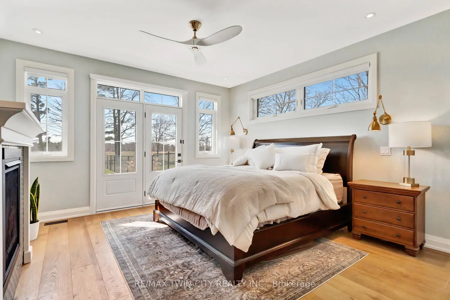 42 Parsonage Road photo 2
