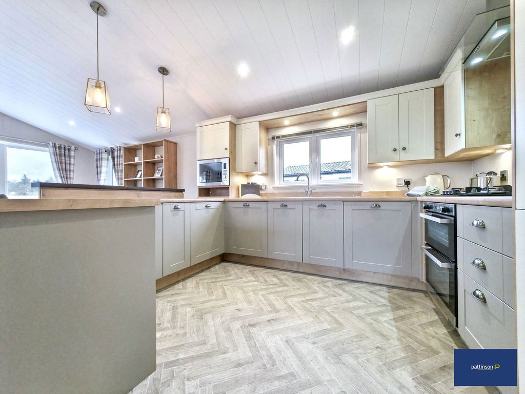 2 bed lodge for saleLowgate, Hexham NE46 photo 3