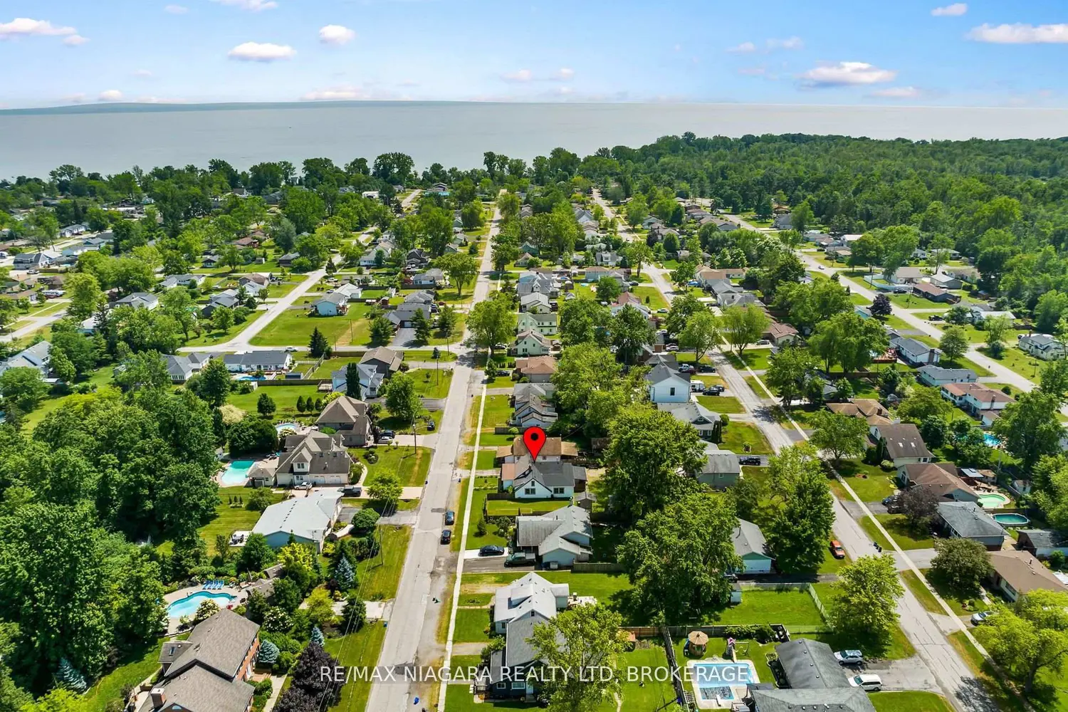 Additional image 5 of 549 Ferndale Avenue