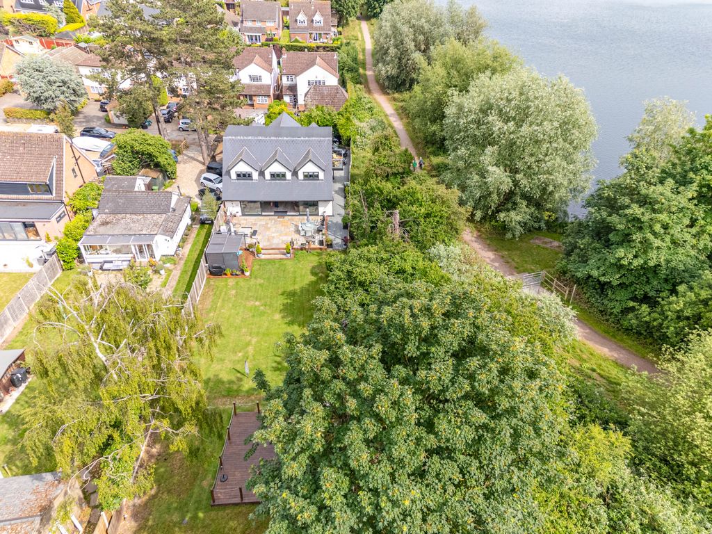 Additional image 35 of 4 bed detached house for saleAvenue Road, Dobbs Weir, Hoddesdon EN11