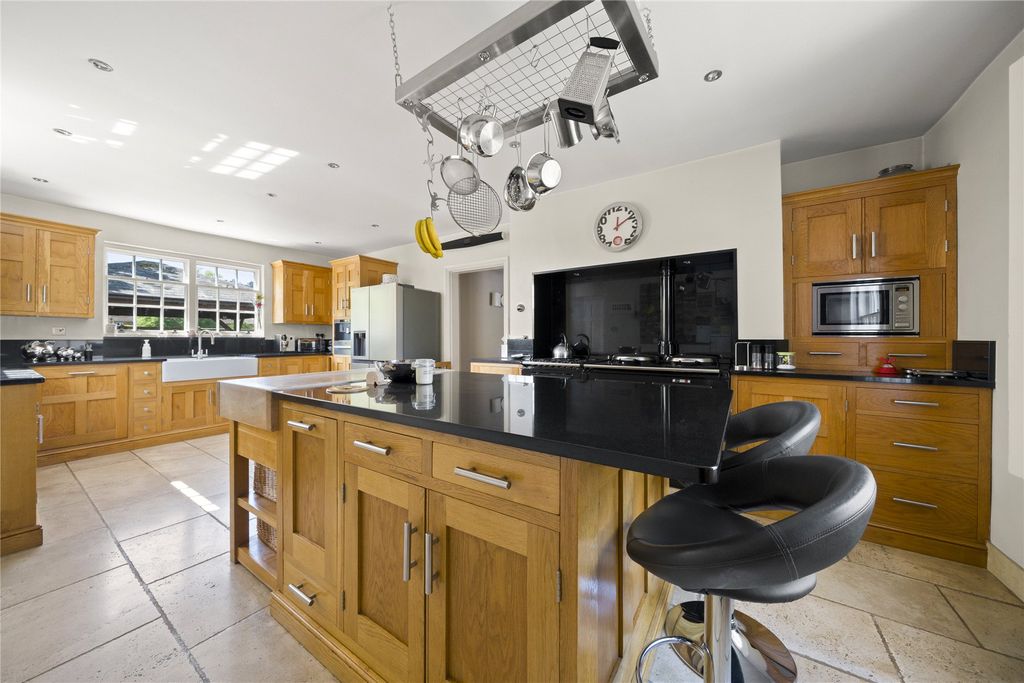 Additional image 6 of 5 bed detached house for saleNorthfield End, Henley-On-Thames, Oxfordshire RG9