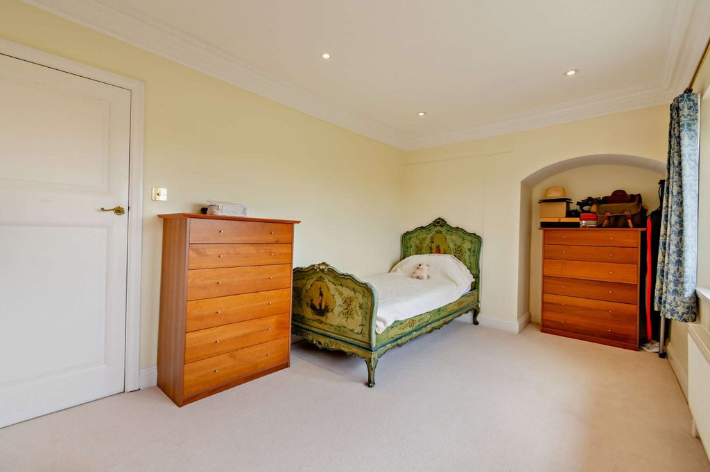 Additional image 22 of 5 bed detached house for saleTower Hill, Horsham, West Sussex RH13